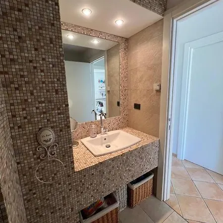 Appartement Incantevole Con Vista Lago E Piscina Ghiffa