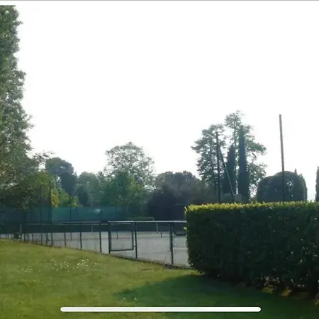 Incantevole Con Vista Lago E Piscina Appartement *